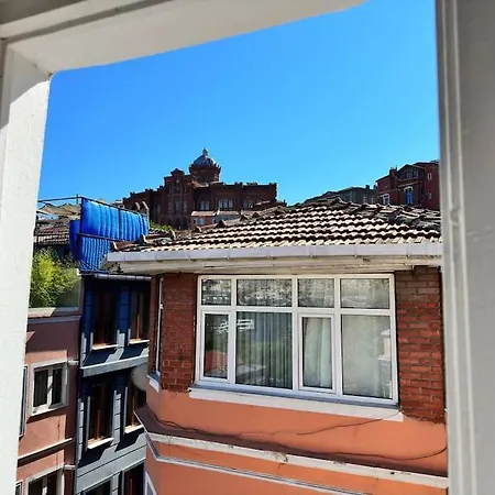 Apartman Balat'in Icinde Muhtesem Ev Isztambul