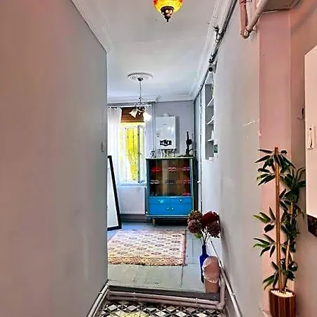 Balat'in Icinde Muhtesem Ev Apartment Istanbul